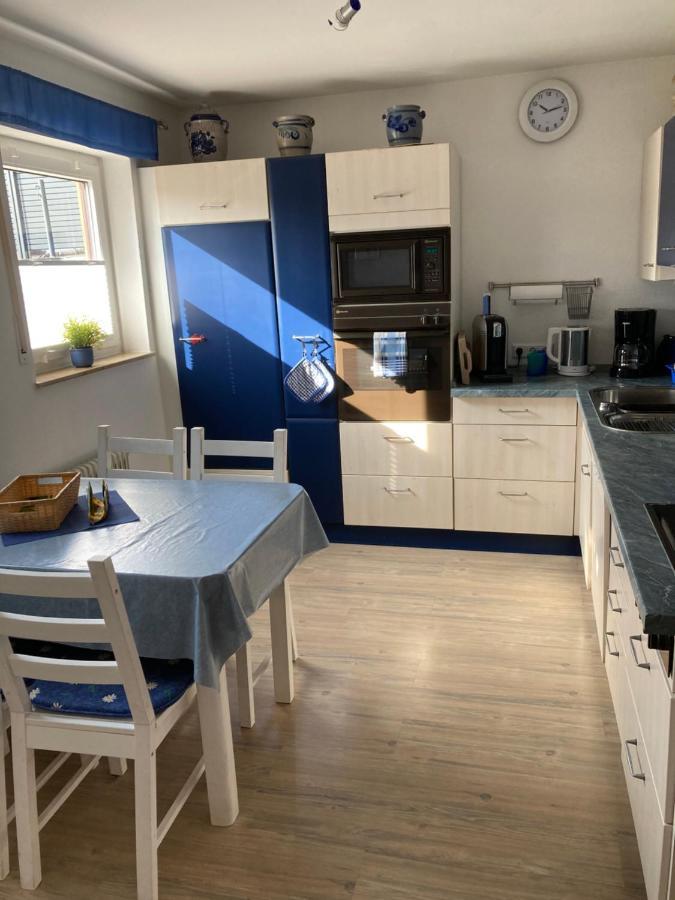 Sersheim Ferienwohnung Schwarz מראה חיצוני תמונה